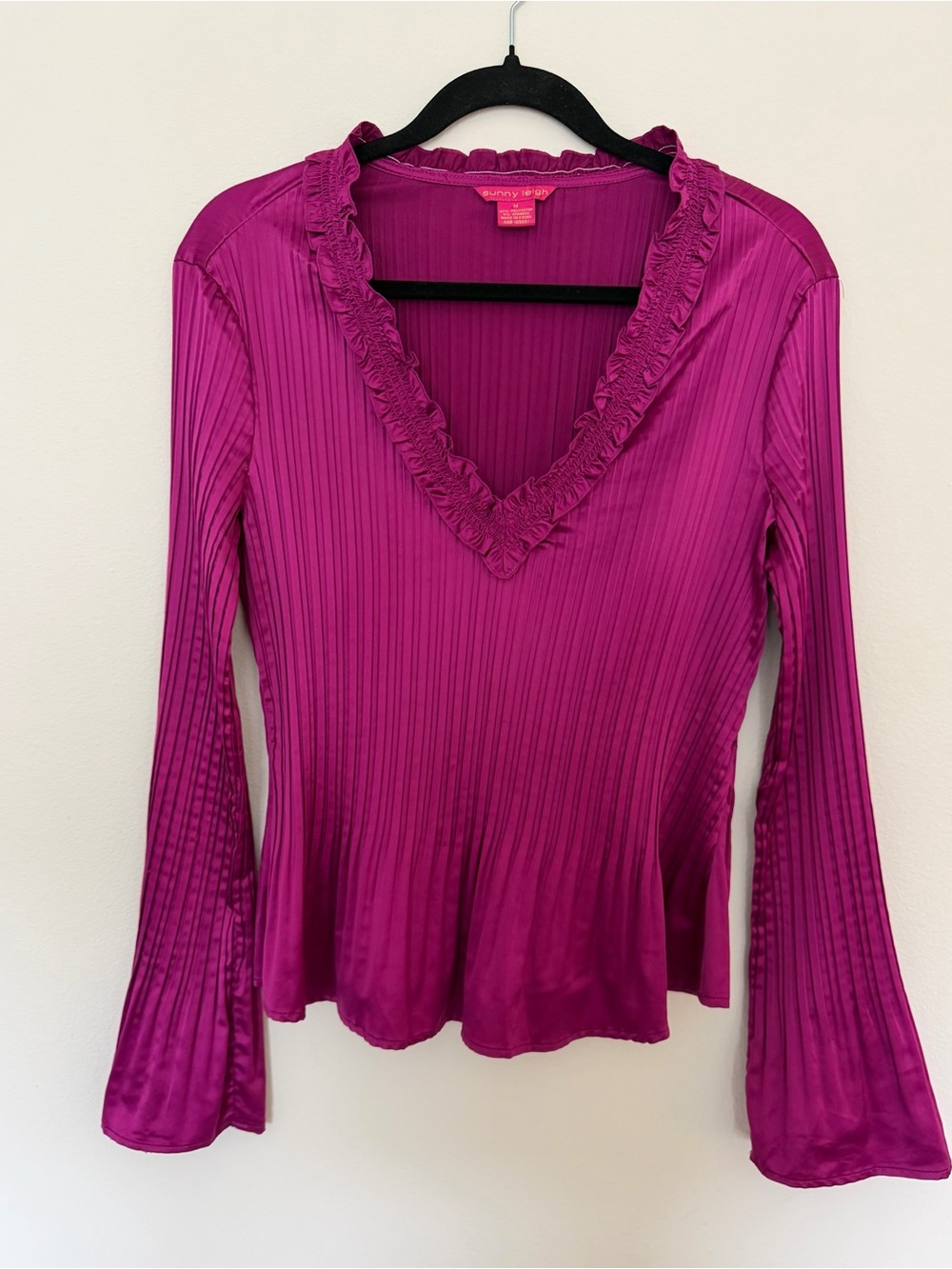 Sunny Leigh Fuchsia Pink Plisse Bell Sleeve Ruffle Top Medium